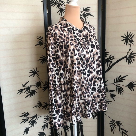 BIG DART Long Sleeve Button Front Shirt Top Size XL Leopard Print Brown Tan NWOT - Picture 4 of 16